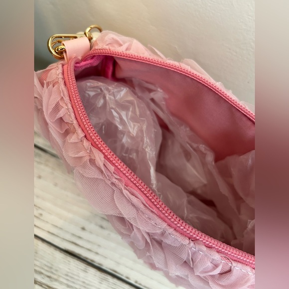 Pink Floral Rosette Women's Purse includes Pearl handle & gold chain crossbody - Picture 4 of 4